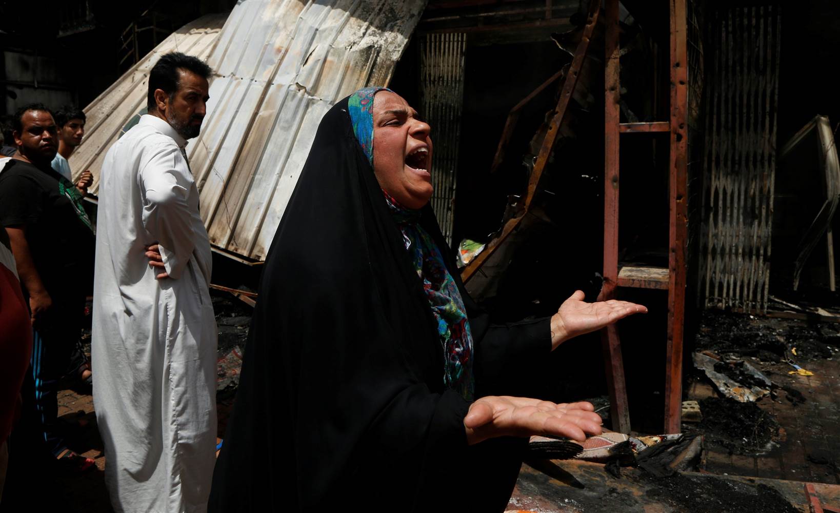 بمب گذاری بغداد توسط داعش: جرایم علیه بشریت